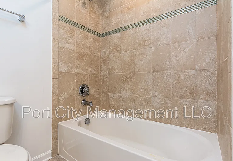 4519 Foster Ave — Photo 5