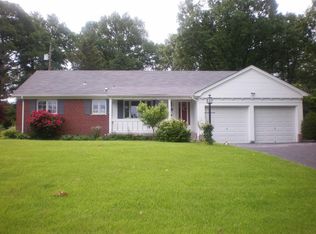 945 Springbrook Dr, Cincinnati, OH 45224