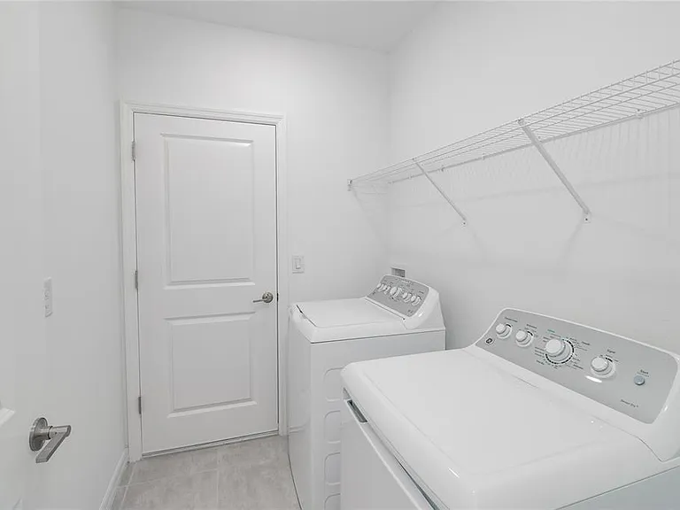 2068 Babbling Brook Blvd — Photo 19