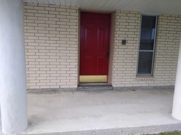 121 Ridgeway Dr, Metairie, LA 70001