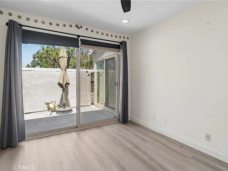 1532 Windsor Ln — Photo 17