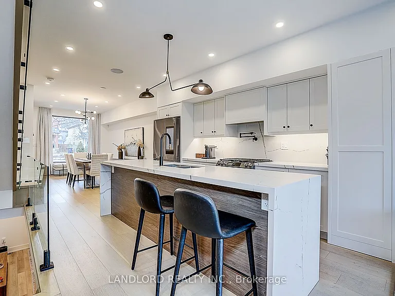 21 Shudell Ave — Photo 10