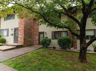 53 Coronado Dr #53, Newington, CT 06111