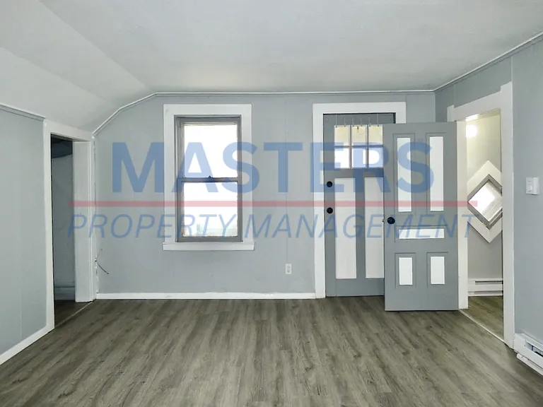 237 Yondota St — Photo 13