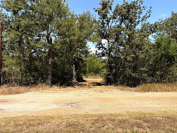 4th image of 501 Redberry Rd