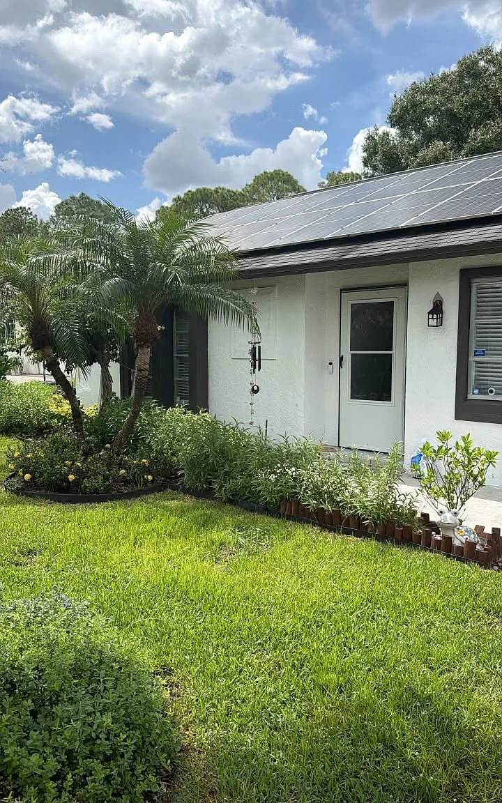 3 bed, 1306 sqft, $2,600 — Photo 1