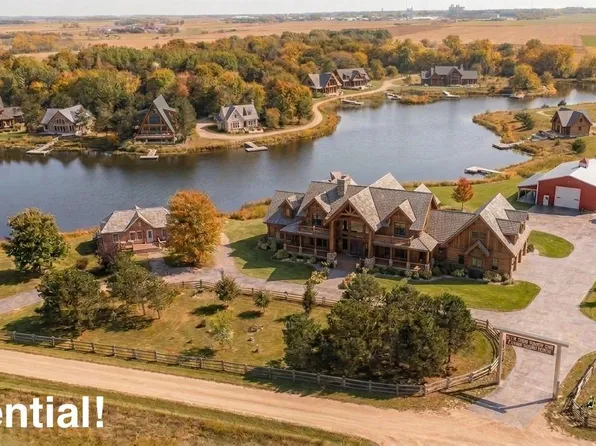 46924 298th St, Beresford, SD 57004