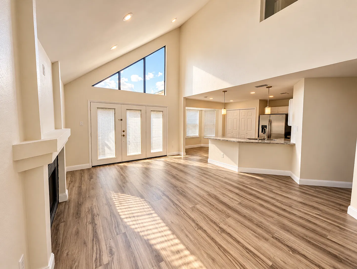 3 bed, 1463 sqft, $1,999 — Photo 3