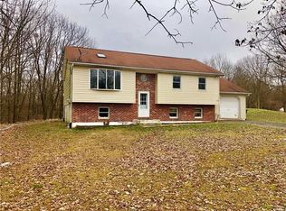 2858 Yellowstone Dr, Blakeslee, PA 18610