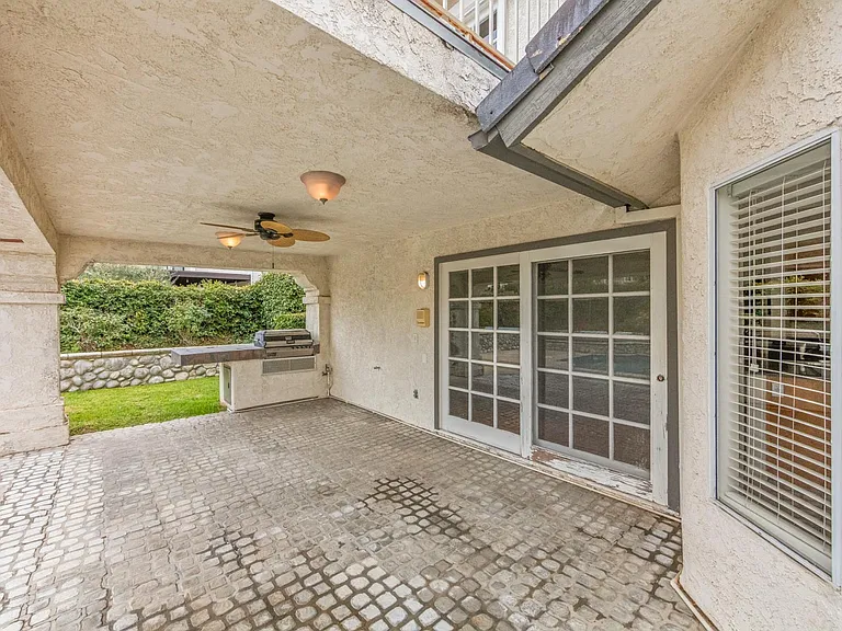 848 Devore Ave — Photo 36