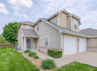 416 W Acorn St, Gardner, KS 66030