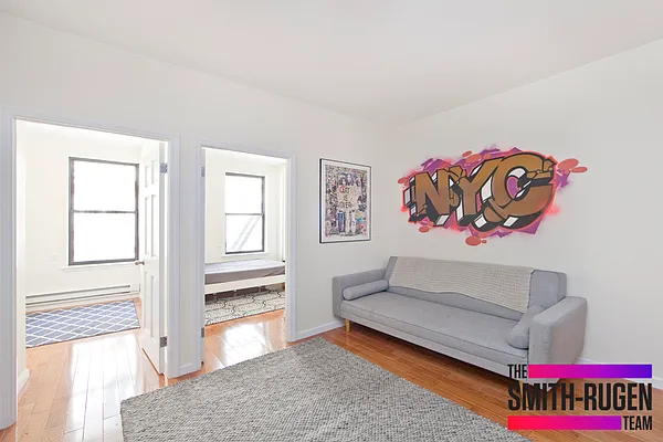 Rented by R New York | media 3