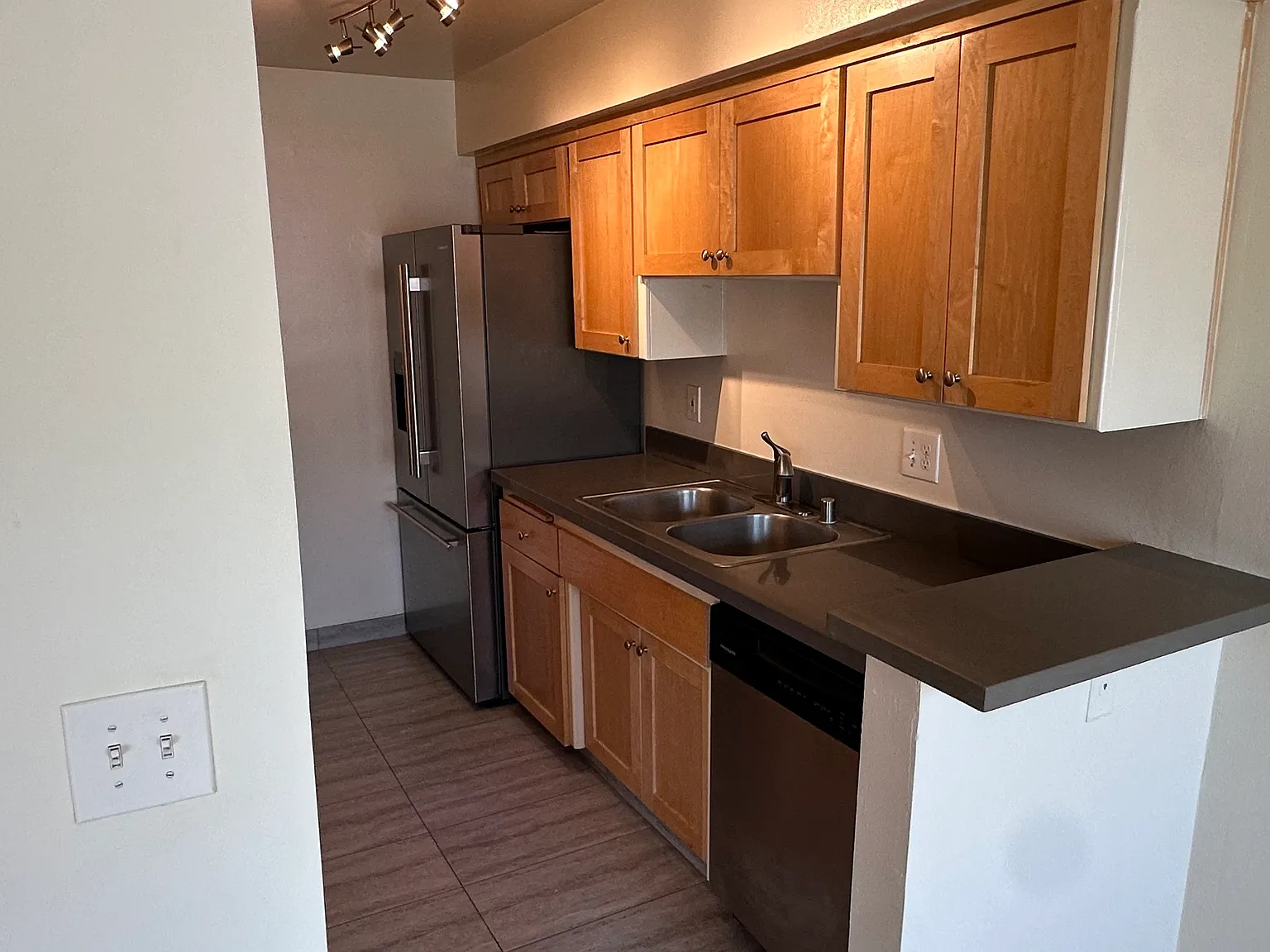 1 bed, 750 sqft, $2,495 — Photo 4