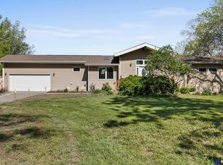 1900 N 162nd St, Lincoln, NE 68527
