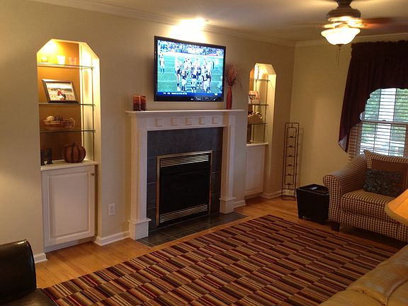 4th image of 407 Millwheel Dr