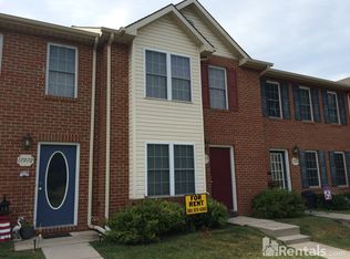 17974 Hickory Ln, Hagerstown, MD 21740