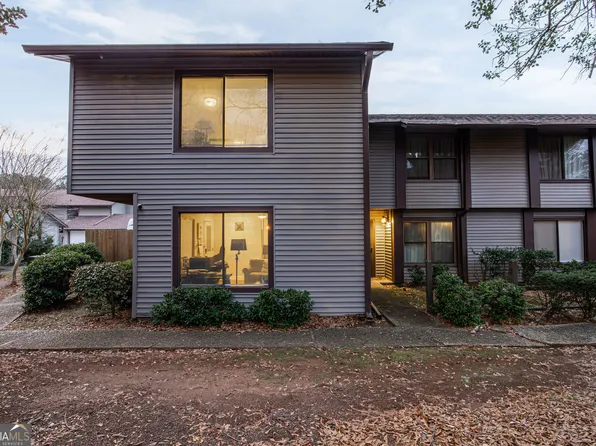 2739 Whitewater Ct, Austell, GA 30106