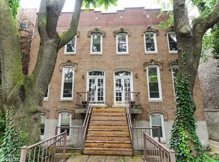 837 S Laflin St #3N, Chicago, IL 60607