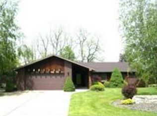 245 Clare Dr, Washington, PA 15301