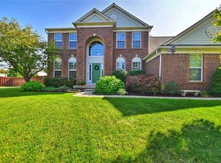 6125 Mill Oak Dr, Noblesville, IN 46062