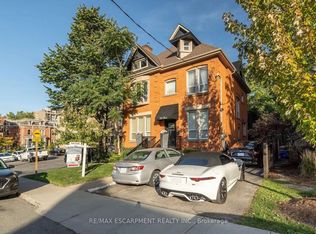 281 Park St S #2, Hamilton, ON L8P 3G5