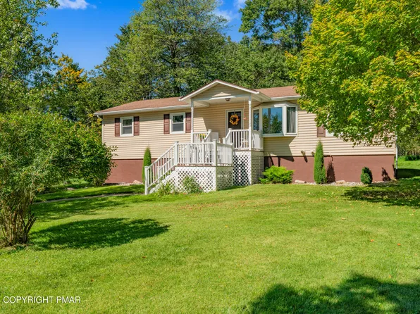 3366 Ross Rd, Tobyhanna, PA 18466
