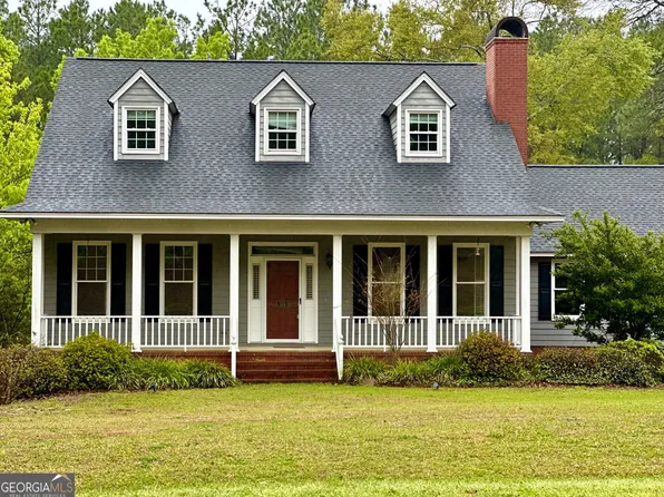 111 Timberland Dr, Cordele, GA 31015