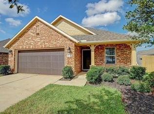 8135 Oxbow Manor Ln, Cypress, TX 77433