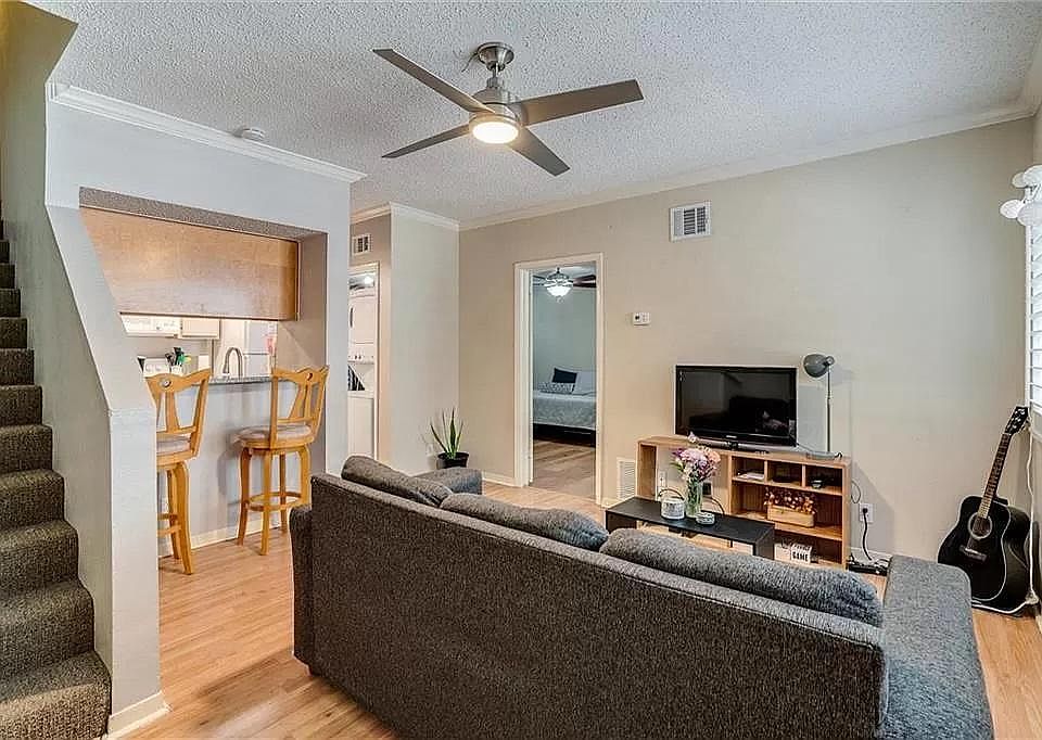 1st image of 2510 San Gabriel St APT 304