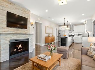 108-110 Burrill St UNIT 1, Swampscott, MA 01907