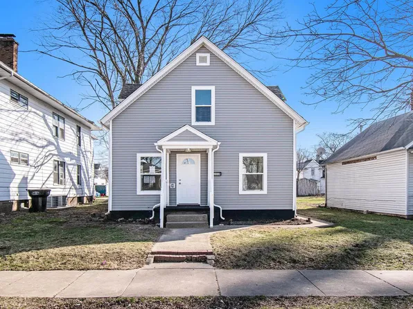 1118 E Bowman St, South Bend, IN 46613