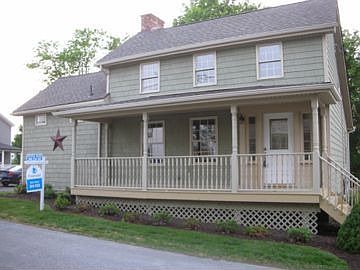1st image of 10 Oakley St