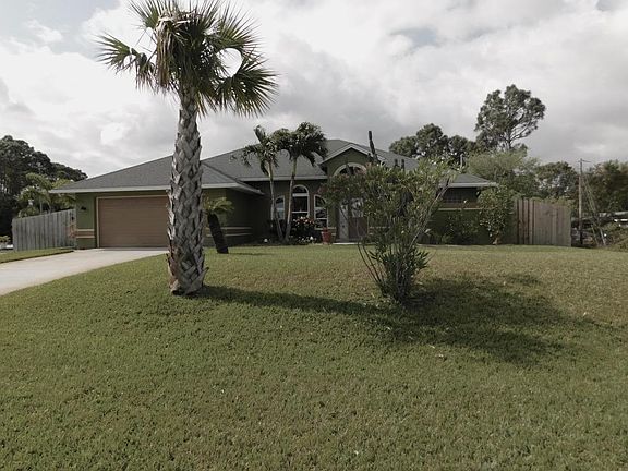 2nd image of 1272 SW Abingdon Ave
