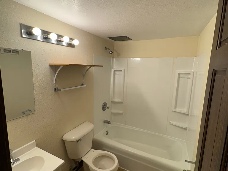 241 S Madison St #104 — Photo 6
