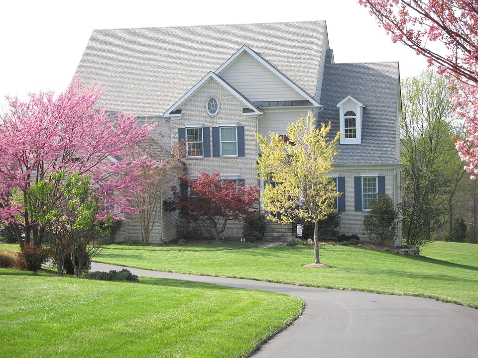 1st image of 15221 Highview Ct