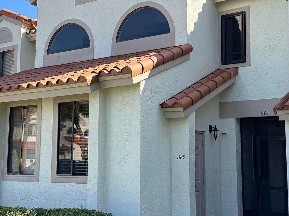 1st image of 1169 Country Club Dr