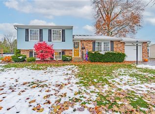 858 Deerfield Dr, North Tonawanda, NY 14120