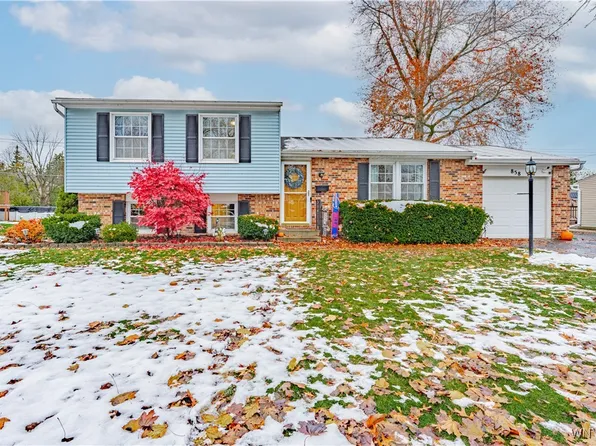 858 Deerfield Dr, North Tonawanda, NY 14120