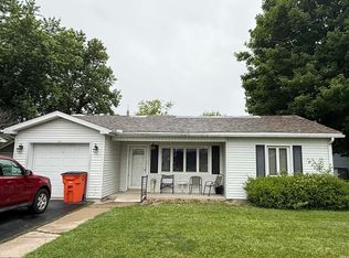 213 N Greenberry St, Sweetser, IN 46987