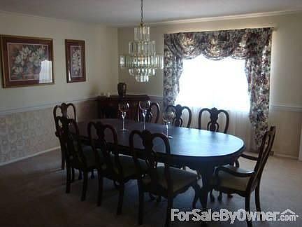 3rd image of 2836 Sigfield Dr
