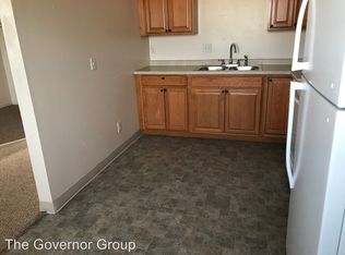 6529 N Harrison St APT 5, Davenport, IA 52806