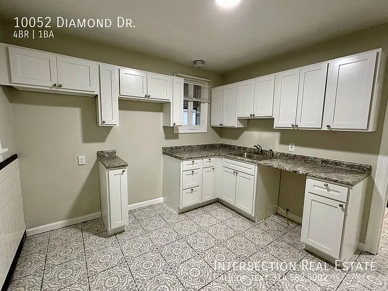 10052 Diamond Dr — Photo 6