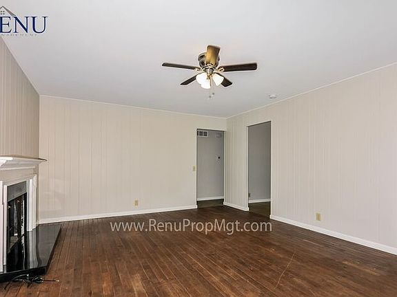 3rd image of 3500 Amblewood Dr