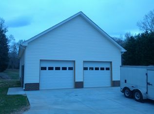 409 Windy Woods Way, Fountain Inn, SC 29644