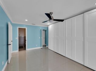 10920 SW 12th St, Pembroke Pines, FL 33025
