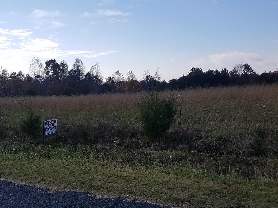 2nd image of Cedar Bend Rd