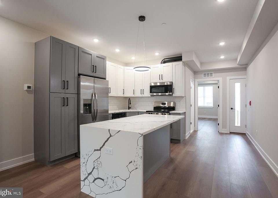 1st image of 3849 Fairmount Ave #1