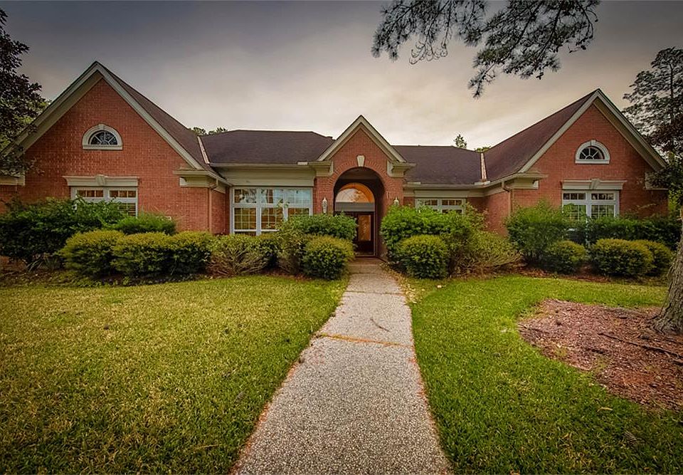 1st image of 3002 Crown Forest Dr
