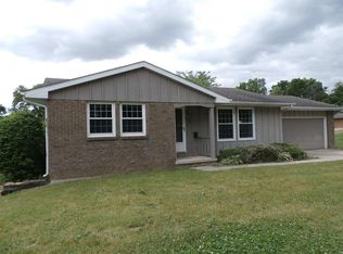 920 Dimond St, Huntington, IN 46750