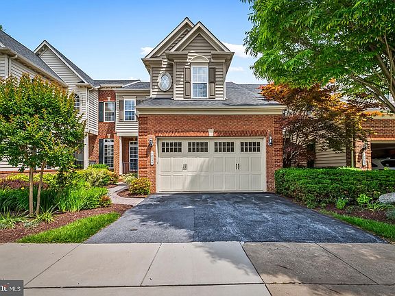 2nd image of 12034 Windsor Moss Unit 107